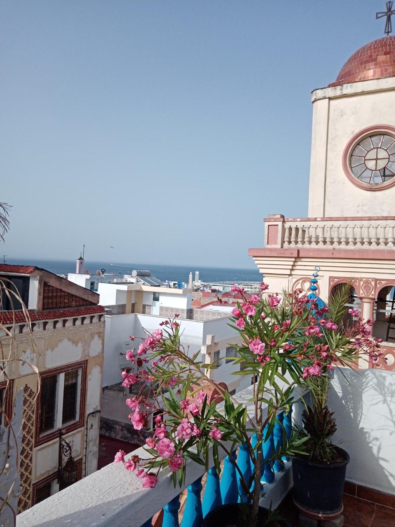 Tangier Medina Roof Top Apartment With Ocean Views المظهر الخارجي الصورة